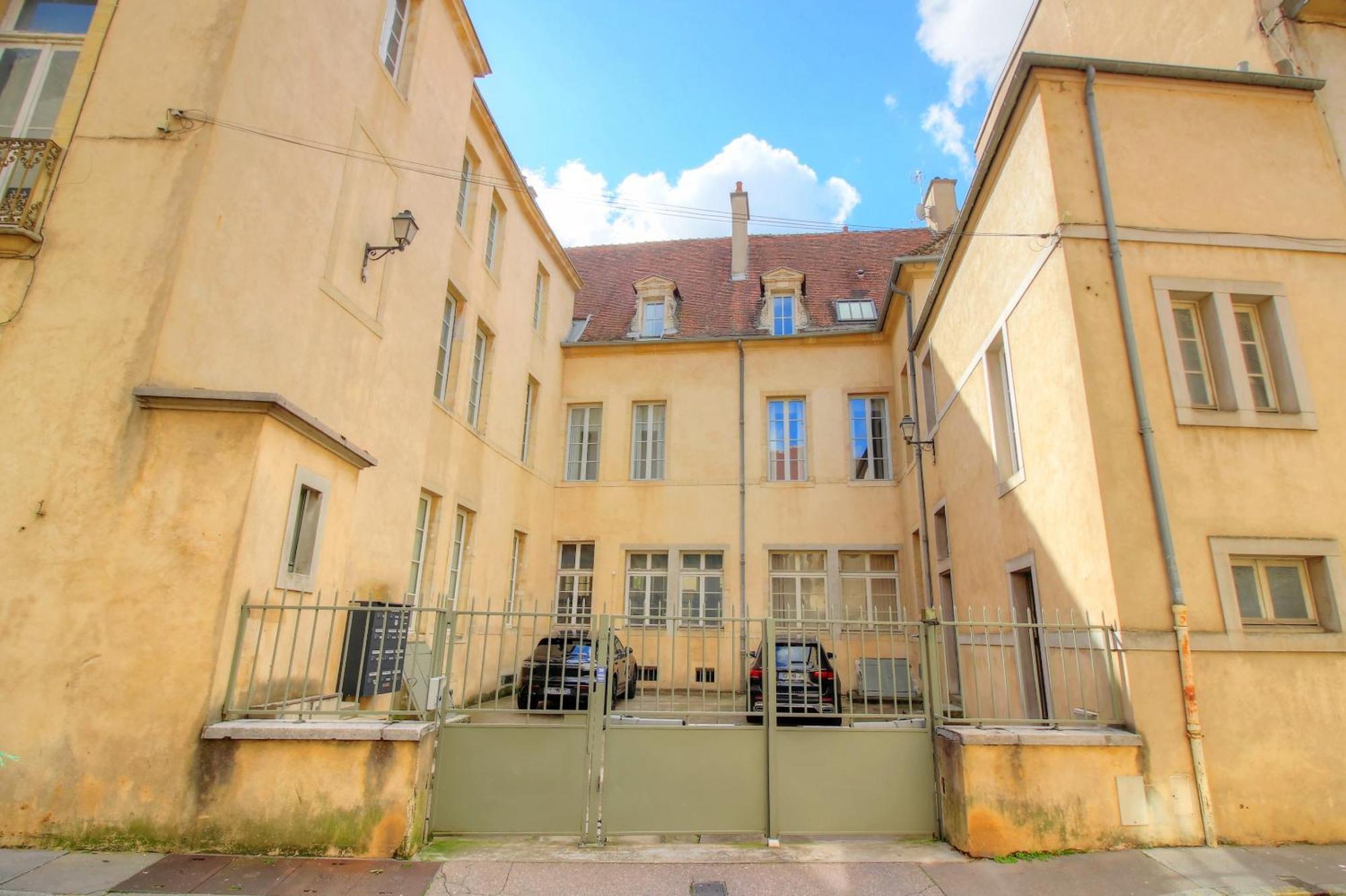 Le Petit Pote' Hyper Centre Dijon