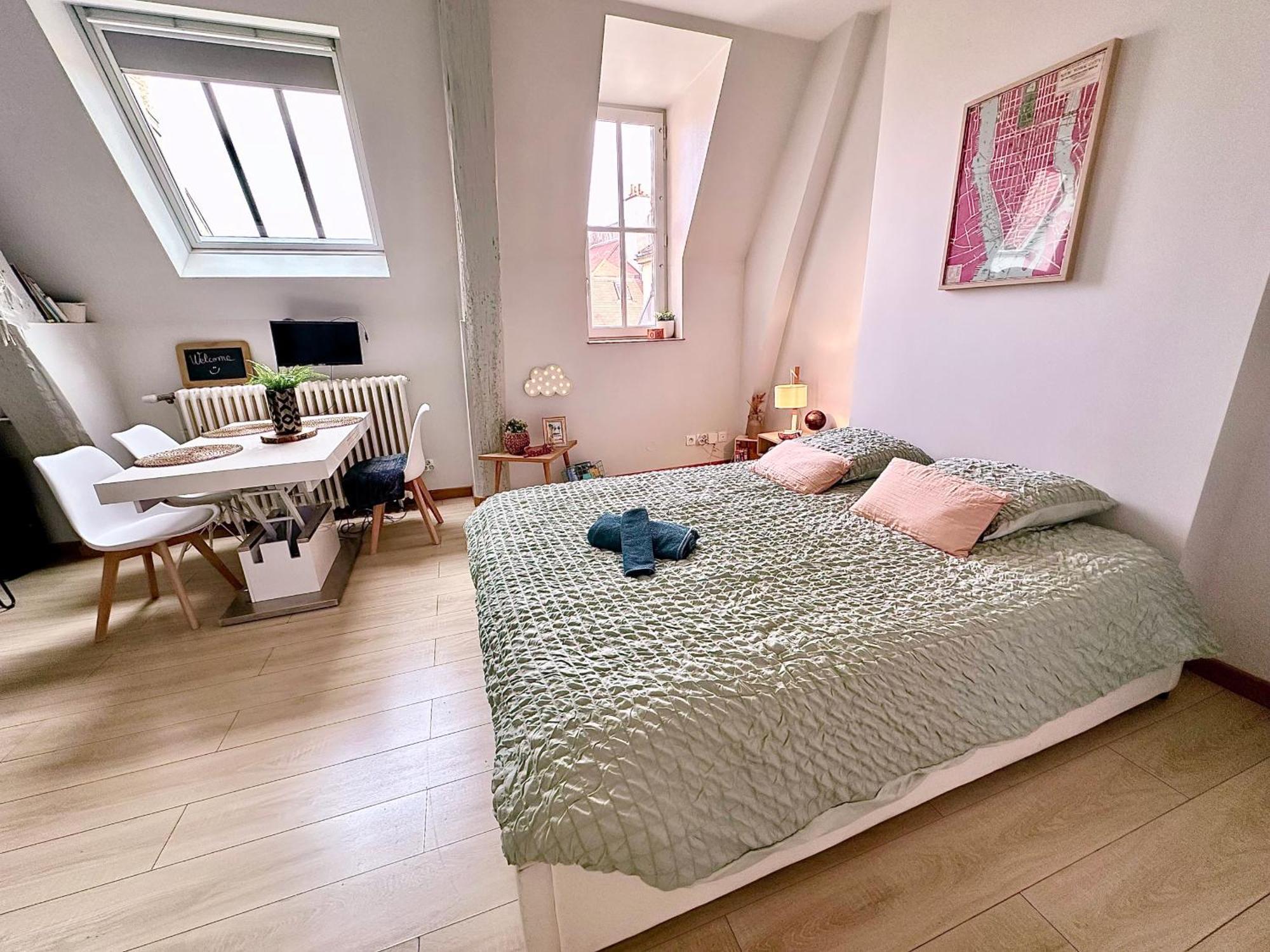 Le Petit Pote' Hyper Centre Apartment *